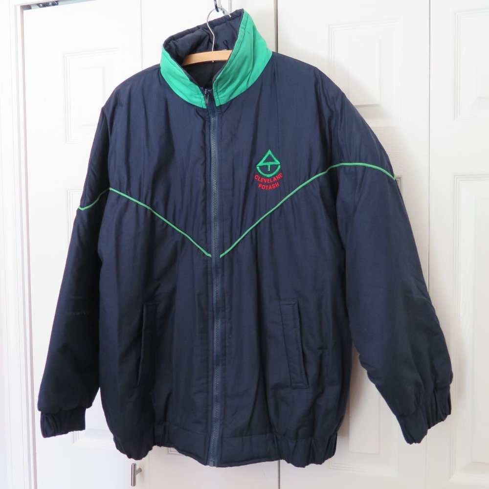 Men's Navy zip up jacket